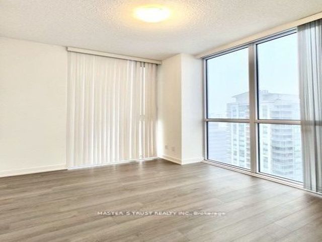 1805 - 5180 Yonge St