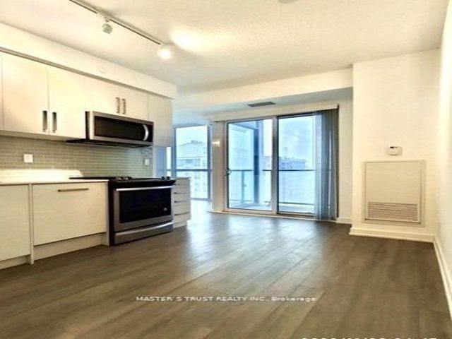 1805 - 5180 Yonge St