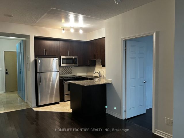 1712 - 18 Holmes Ave