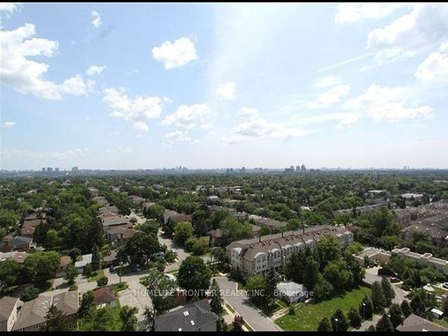 1712 - 18 Holmes Ave