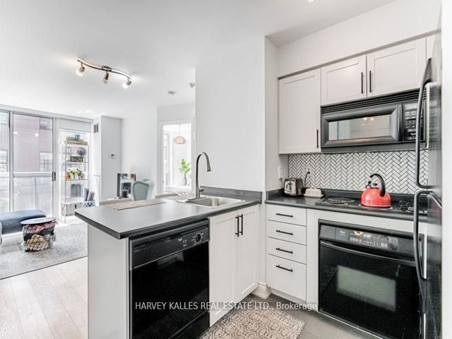 609 - 311 Richmond St E