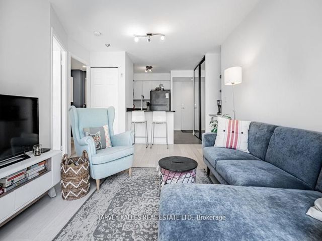 609 - 311 Richmond St E