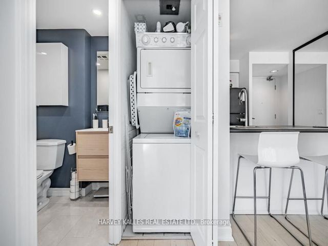609 - 311 Richmond St E