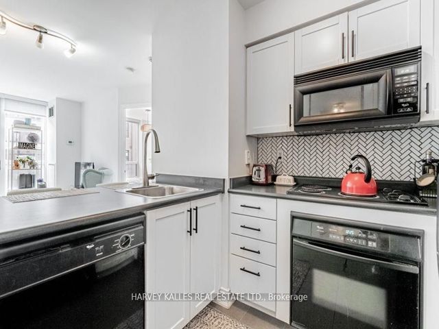 609 - 311 Richmond St E