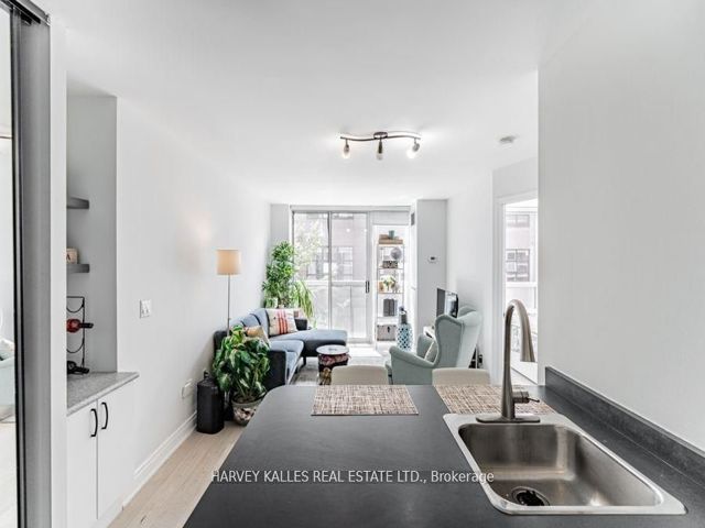 609 - 311 Richmond St E