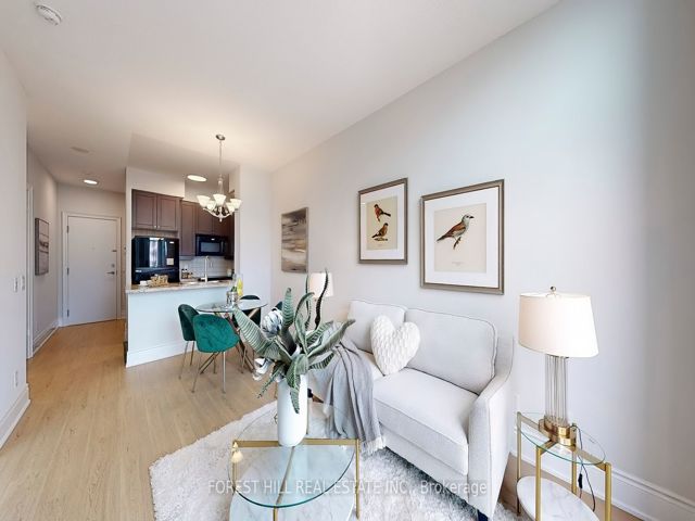 PH 24 - 25 Greenview Ave