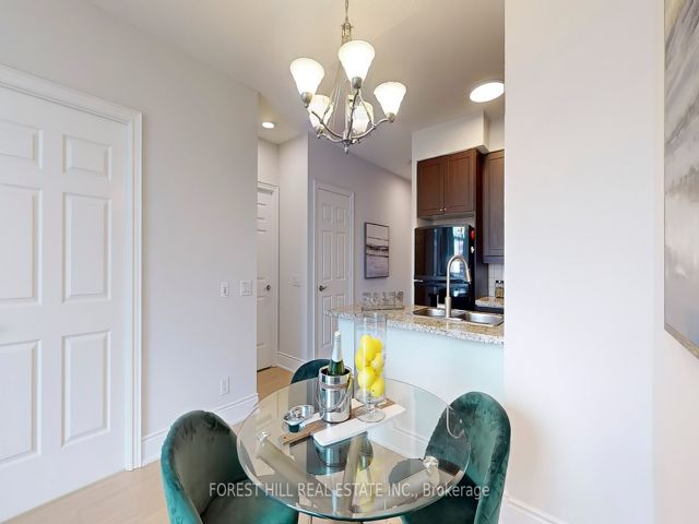PH 24 - 25 Greenview Ave