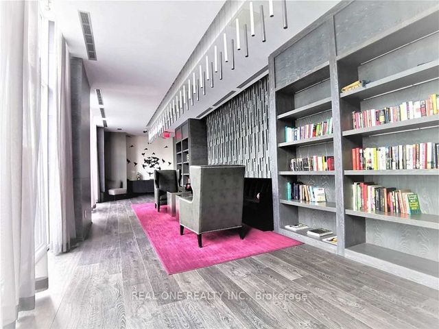 4409 - 65 St. Mary St E