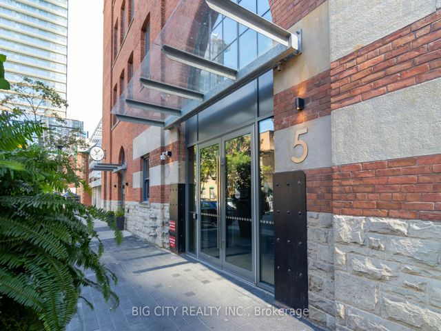1506 - 5 St Joseph St