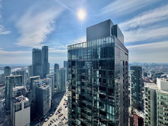 4903 - 115 Blue Jays Way
