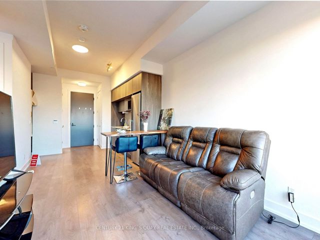 1538 - 25 Adra Grado Way
