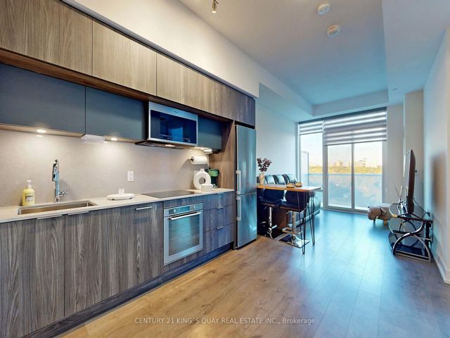1538 - 25 Adra Grado Way