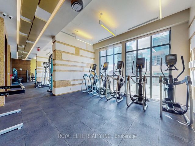 3403 - 300 Front St W