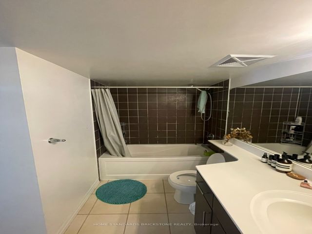 130 - 2035 Sheppard Ave E