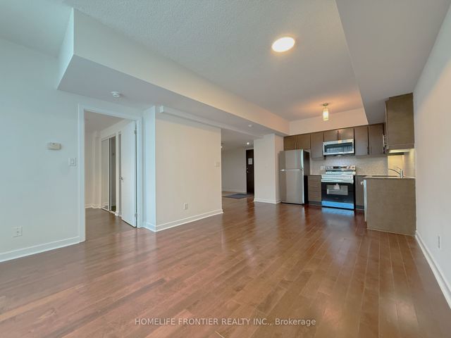 408 - 18 Harbour St