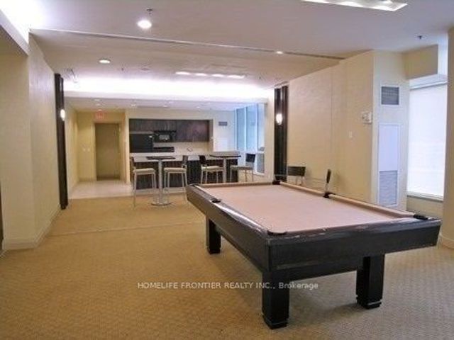408 - 18 Harbour St
