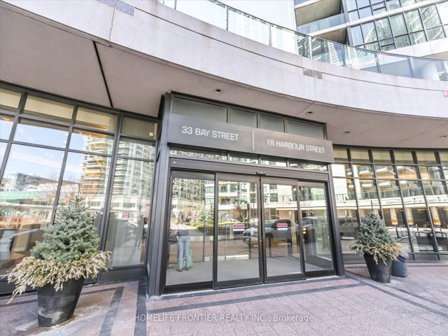 408 - 18 Harbour St