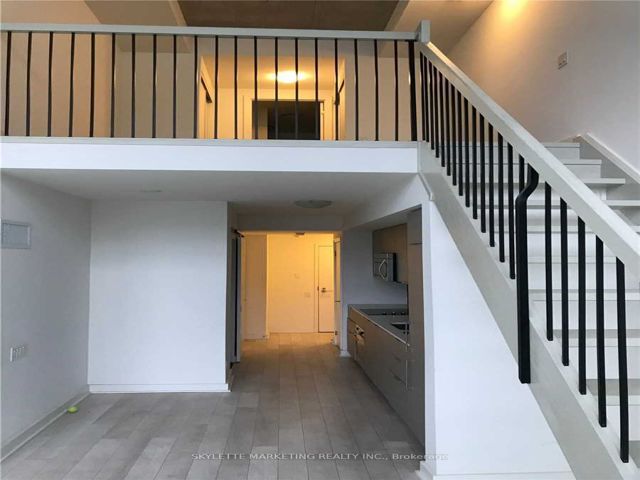 436 - 5 Hanna Ave