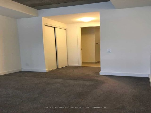 436 - 5 Hanna Ave
