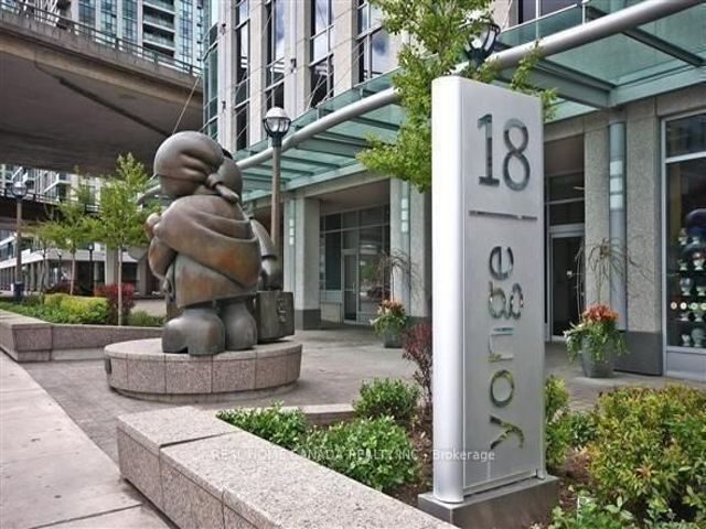 814 - 18 Yonge St