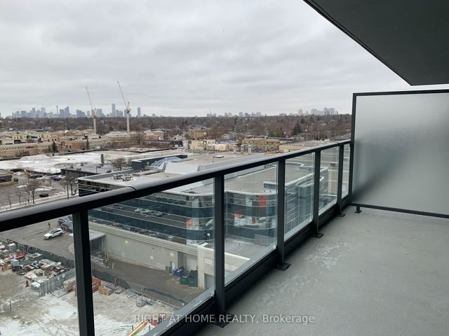 913 - 33 Frederick Todd Way