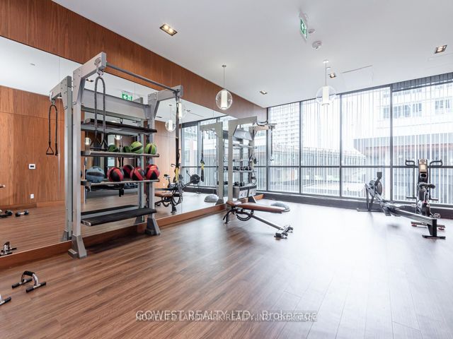 3209 - 19 Bathurst St