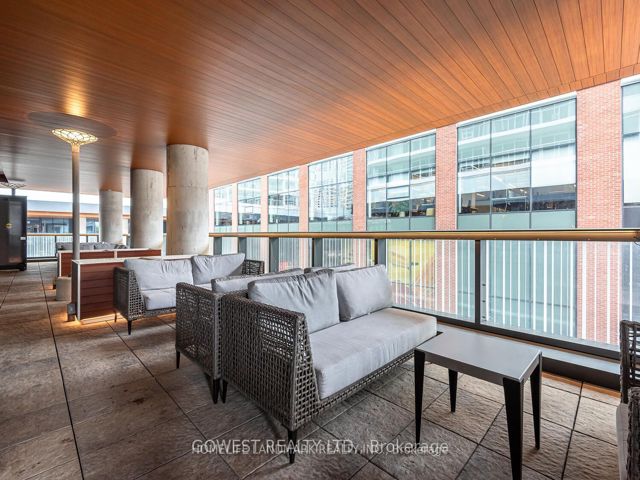 3209 - 19 Bathurst St