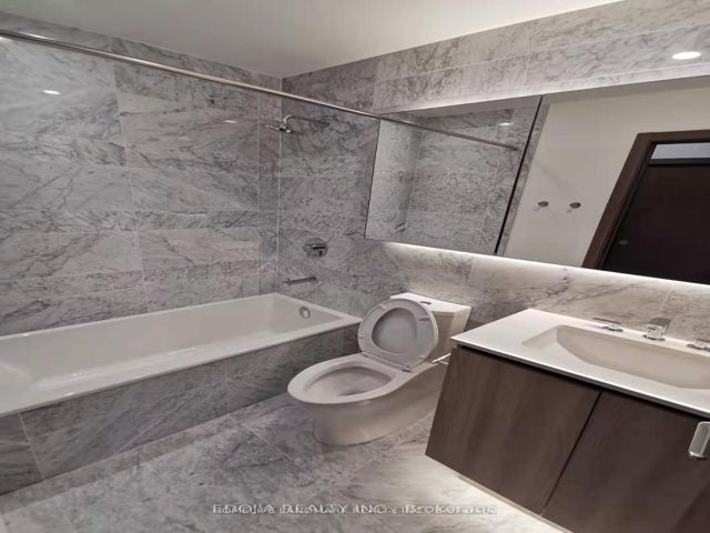 3209 - 19 Bathurst St
