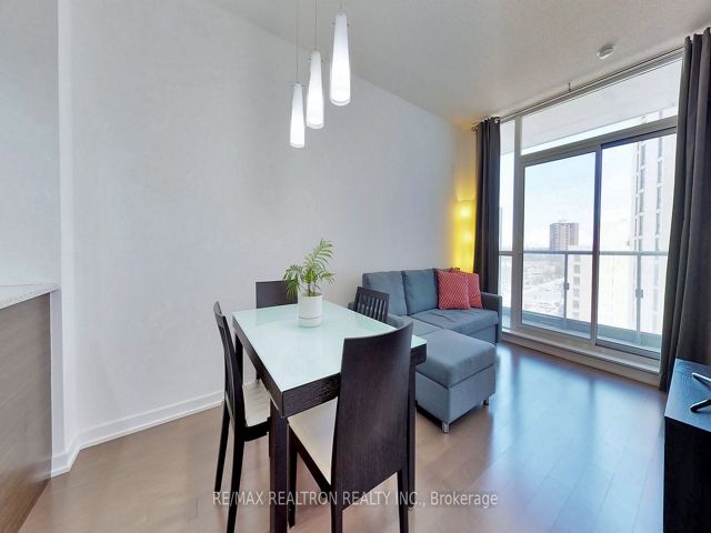 601 - 70 Forest Manor Rd