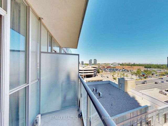 601 - 70 Forest Manor Rd