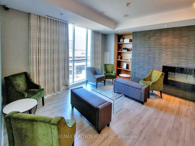 601 - 70 Forest Manor Rd