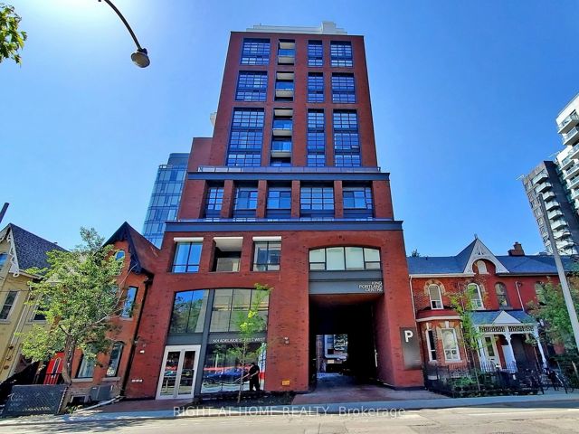 802 - 501 Adelaide St W