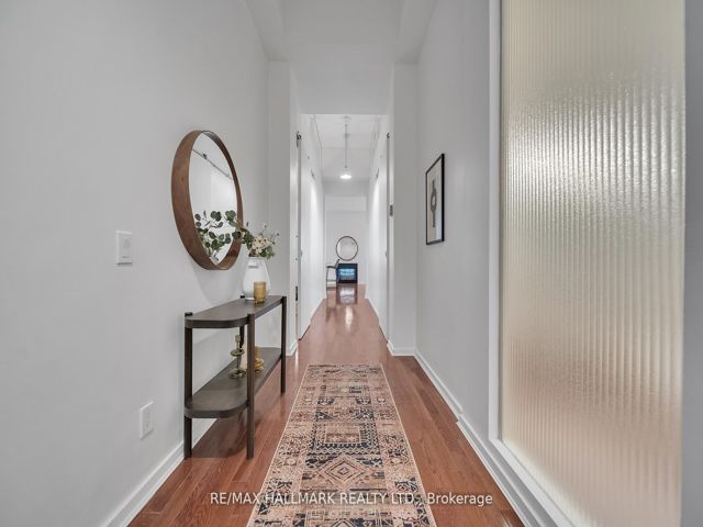 523 - 155 Dalhousie St