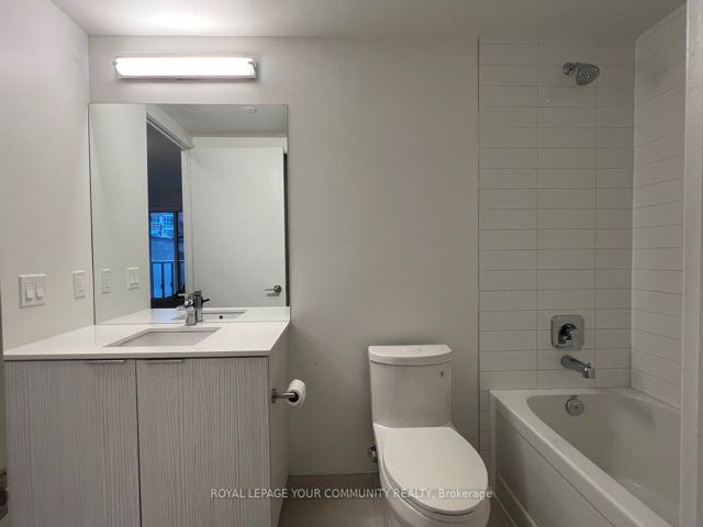 309 - 158 Front St E