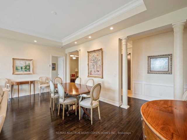 407 - 21 Burkebrook Pl