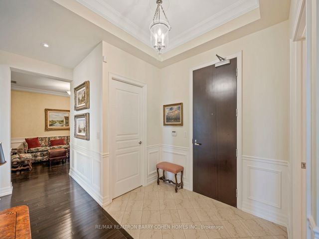 407 - 21 Burkebrook Pl
