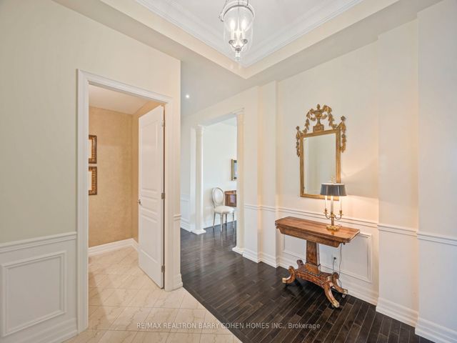 407 - 21 Burkebrook Pl
