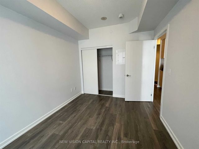 706 - 50 Forest Manor Rd