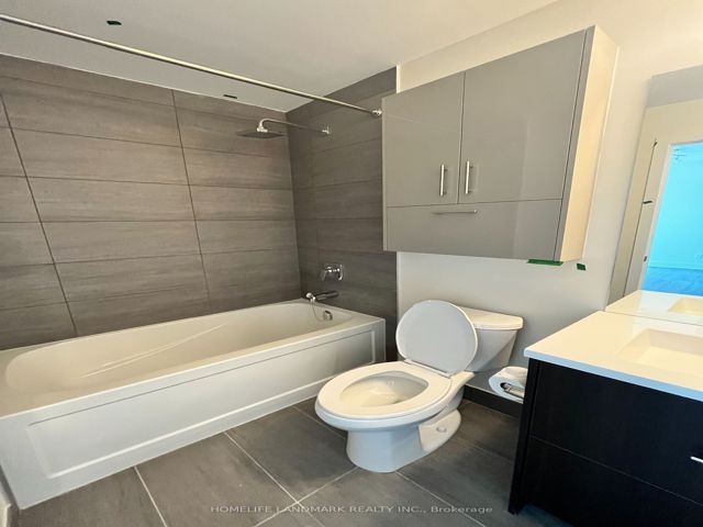 2805 - 188 Fairview Mall Dr