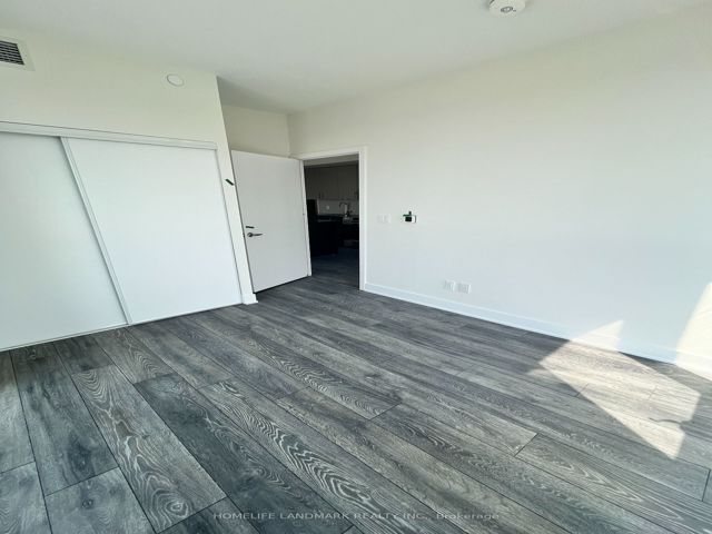 2805 - 188 Fairview Mall Dr