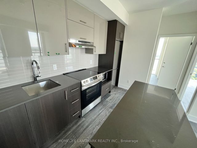 2805 - 188 Fairview Mall Dr