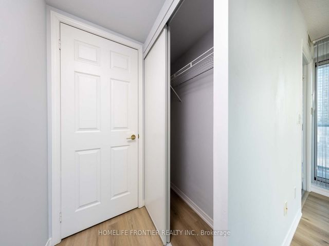 808 - 5508 Yonge St