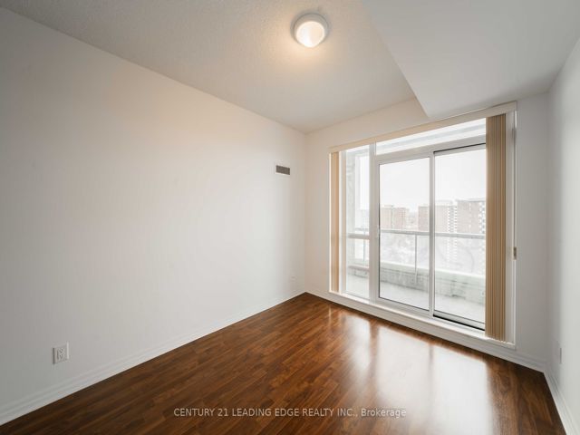 1802 - 30 Herons Hill Way