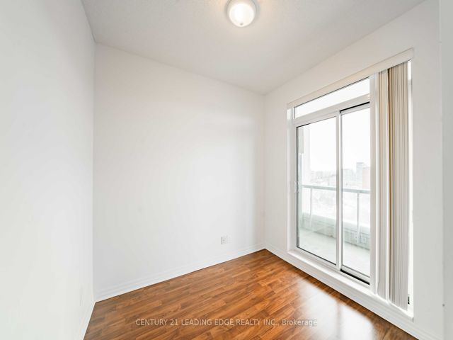 1802 - 30 Herons Hill Way