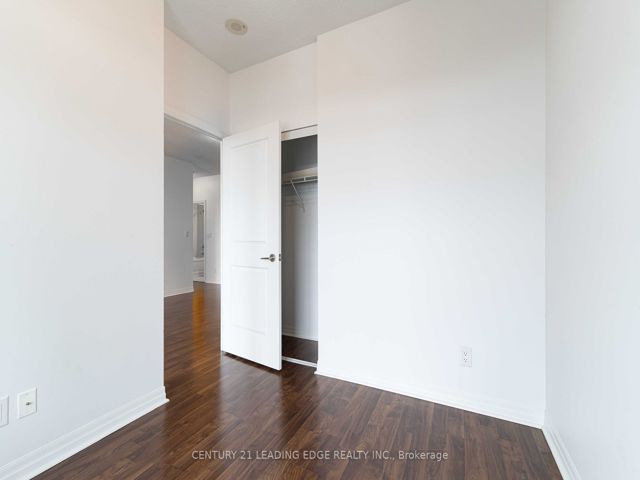 1802 - 30 Herons Hill Way