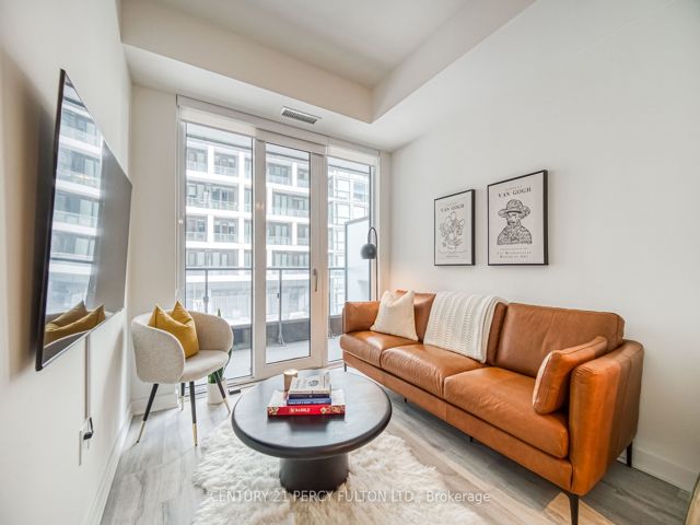 1244 - 135 Lower Sherbourne St