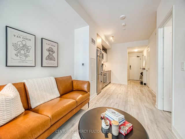 1244 - 135 Lower Sherbourne St