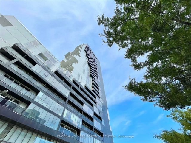 1004 - 170 Bayview Ave