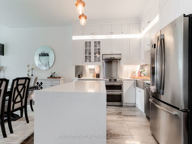 420 - 160 Baldwin St