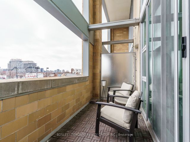 420 - 160 Baldwin St